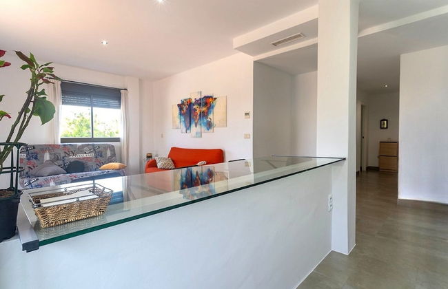 Spacious Apartment With 2 Terraces - Photo 10