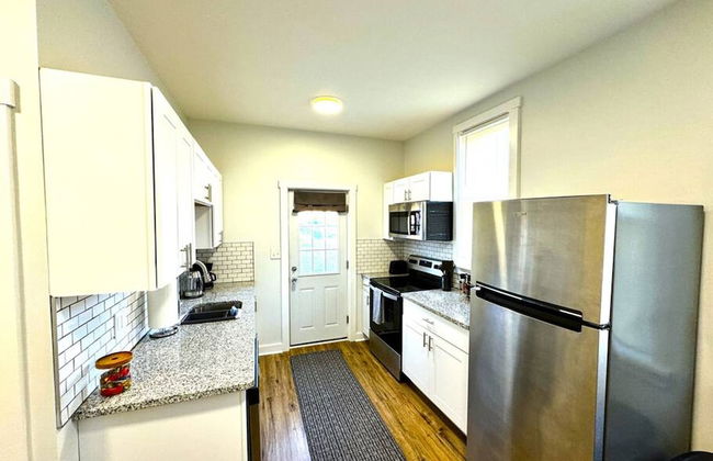 Modern Cozy Unit With King Bed - Foto 4