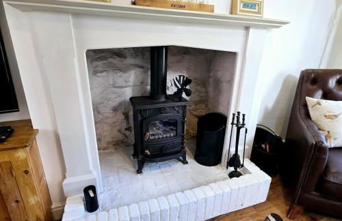 Gorgeous Two Bedroom Cottage, Pet Friendly! - Foto 17