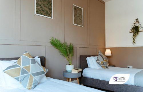 Luke Stays -Whitehall Road - Foto 3