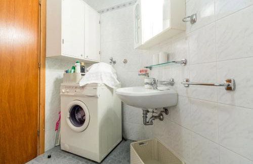 "Apartment Zagreb Idila Center", with a balcony, speed WiFi - Photo 25