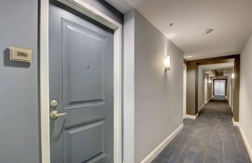 One bedroom in amazing condoBeach pass included! - Foto 2