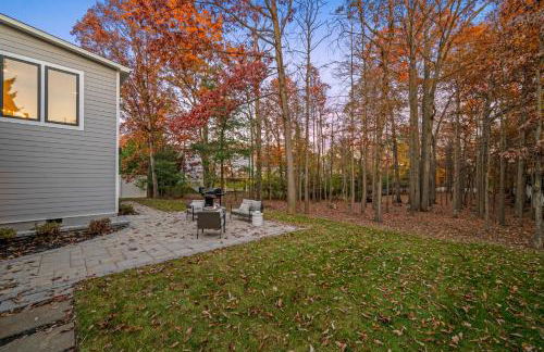 Tysons LUXE 6BR Modern and Spacious - Foto 39