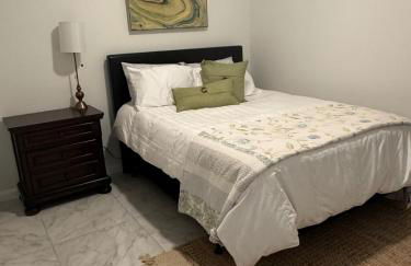 Carroll Estates 3 Bedroom Apartment Retreat - Foto 9