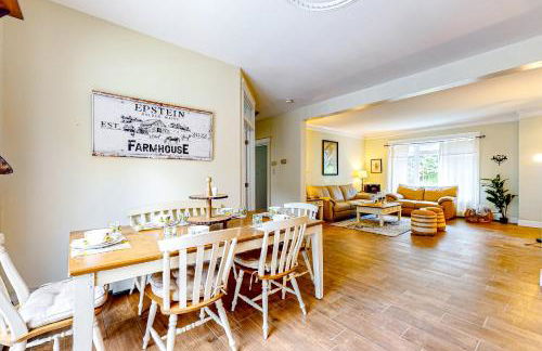 Maine Country Getaway - Photo 2