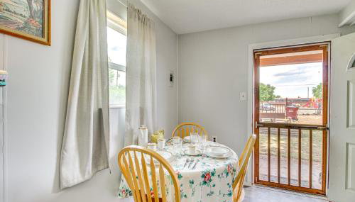 4 Mi to Rio Grande Bosque Farms Home with Patio! - Foto 5