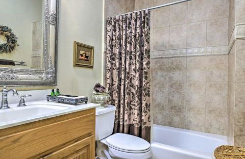 Extravagant 4,500 Sq Ft Home in Hill Country! - Photo 18