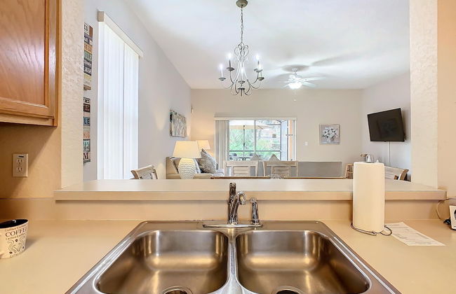 Family Getaway 4BR Townhome by Old Town - Foto 11