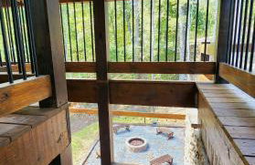 Luxe Cabin with Game Room, Hot Tub & Firepit - Foto 36