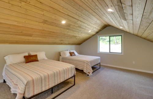 Lakeside Cabin with Hot Tub 3 Mi to Flathead Lake! - Foto 20