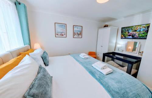 Fully accessible bungalow by the Beach - Photo 3