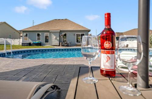 Spacious Country Farmhouse Retreat, Sleeps 16, Pool, Movie Room - Foto 20