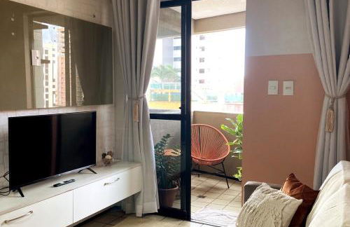 Lindo flat no Number One - Ponta Dareia com serviço de limpeza diaria - Foto 3