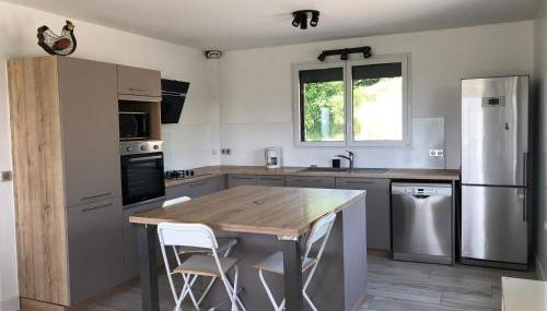 Appartement 100 m2 vue Sancy et Puy de Dôme - Foto 3, stove, dishwasher