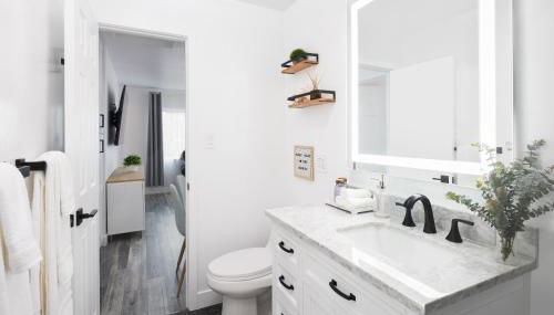 2 Bedroom House - Fire Pit Table BBQ - Downtown - Foto 4