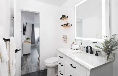 2 Bedroom House - Fire Pit Table BBQ - Downtown - Foto 4