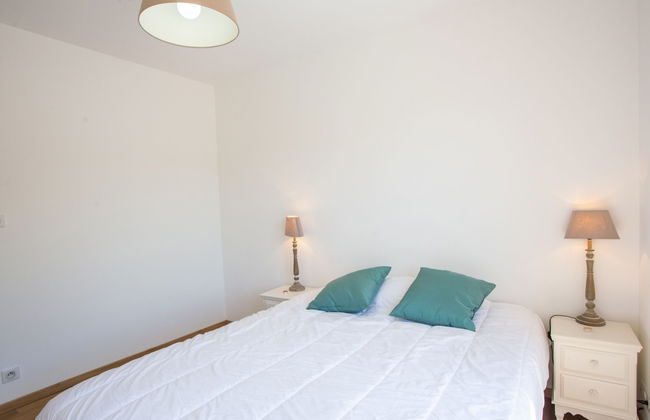 4 bedroom House in Bormes-les-Mimosas with private pool and garden - Photo 25