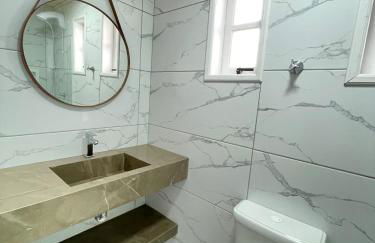 Casa Sol - Com Piscina - Praia de Mariscal - SC - Foto 27