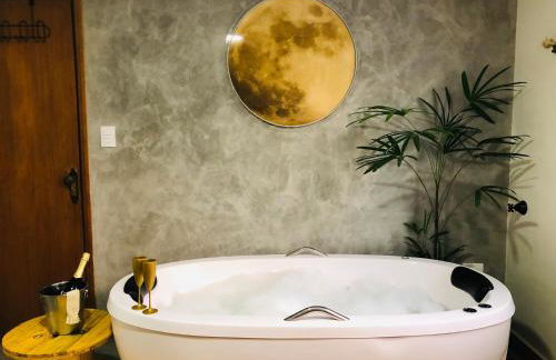 Uai House Casa com Jacuzzi, cromoterapia e colchão massageador - Foto 47