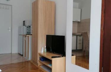 Lovely studio in Dubec, ideal for one person - Foto 8