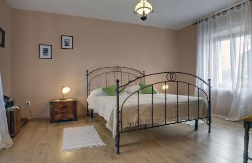 Villa in Svetvincenat with Pool & Beach - Foto 15