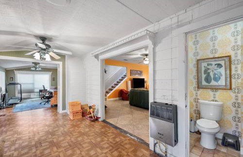 Waterfront & Pet-friendly 3-Acre Home with fire-pit - Photo 21