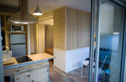 Appartement T1bis avec jardinet au calme - Photo 10