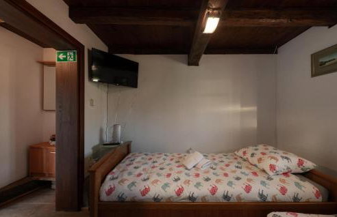 Awesome Home In Martinska Ves - Foto 12