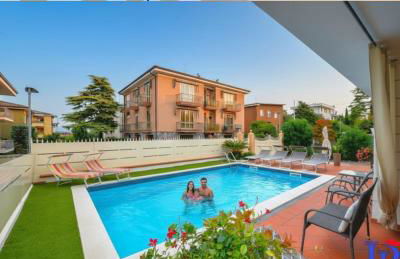 Garden & Pool DesenzanoLoft Official Partner Homes & Villas by Marriott Bonvoy - Foto 1