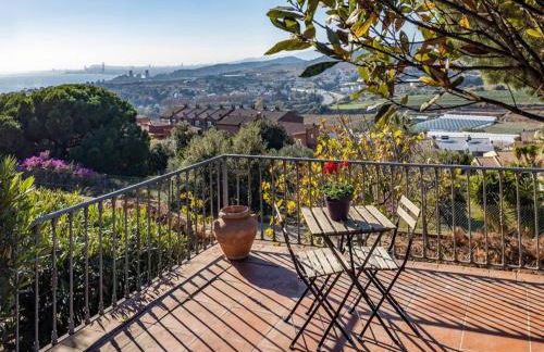 Architectural jewel between sea and mountains - Foto 32