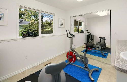 Family Retreat w Lake & Mt & City View Gym MI - Foto 38