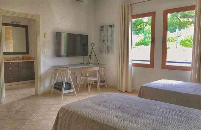 2-bed Designer Apartment Sleeps 4, Resort Pool - Foto 2