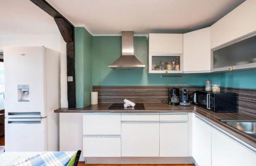 Le Chalet Panoramique Jaccuzi Parking Vue Montagne - Foto 15