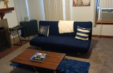 Family Friendly Upper Flat Minutes from Downtown, LCA & Ford Field - Foto 7