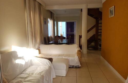 Casa em Buraquinho - Foto 6