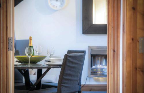 Cosy At The Mews - 2 Bedroom Apartment - Tenby - Foto 92
