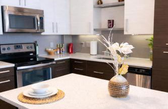 Ember Skyline Suite - Photo 2