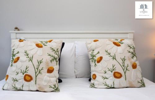 Spacious 3 Bed Home In The Heart Of Bridgend - By EKLIVING LUXE Short Lets & Serviced Accommodation - Foto 31