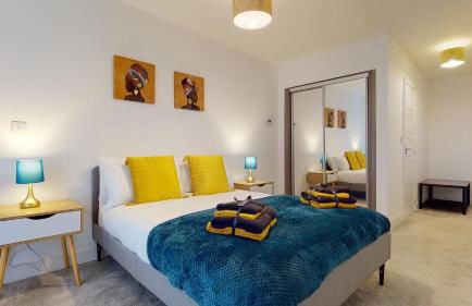 Luxury 2 Bed Apartment with Parking near London - Foto 25