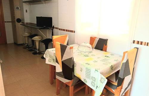 Piso amplio de 3 habitaciones, calefacción, ascensor y parking - Foto 21