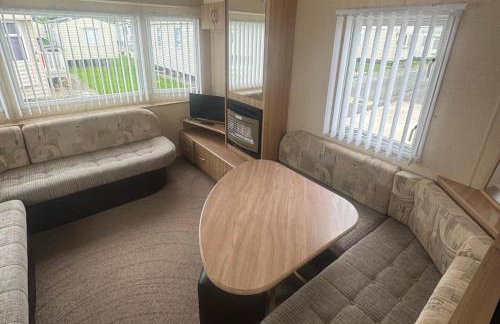 3 Bed Caravan - Sleeps 8 - Pets - Parking - Foto 15
