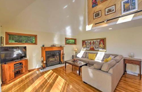 Families Welcome! East Falmouth Home 4 Mi to Beach - Foto 13