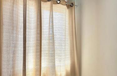 APT-8 Completo Bem Localizado a 1 minuto Rodoviaria e Centro, com Ar Condicionado e Garagem - Foto 6