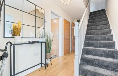 Stylish Home Hot Tub EV Parking - Foto 33