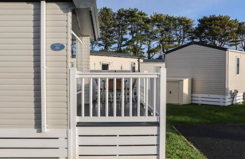 Caravan B61 at Landscove Holiday Park - Photo 19