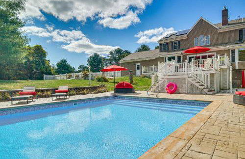 3 Mi to Megansett Beach Home with Pool and Game Room - Foto 37