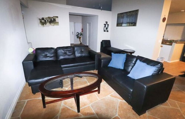 Palm Springs Vacation Home - Photo 6