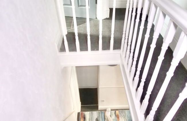 Lovely 6 bed Property Located Within Dudley - Foto 14