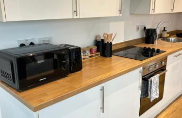 Central Manchester Apartment WIth - Terrace - Gym- Free Parking- Next To Man City Stadium & City Centre - Foto 14