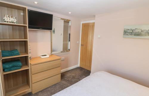 Sea Scape - Photo 15